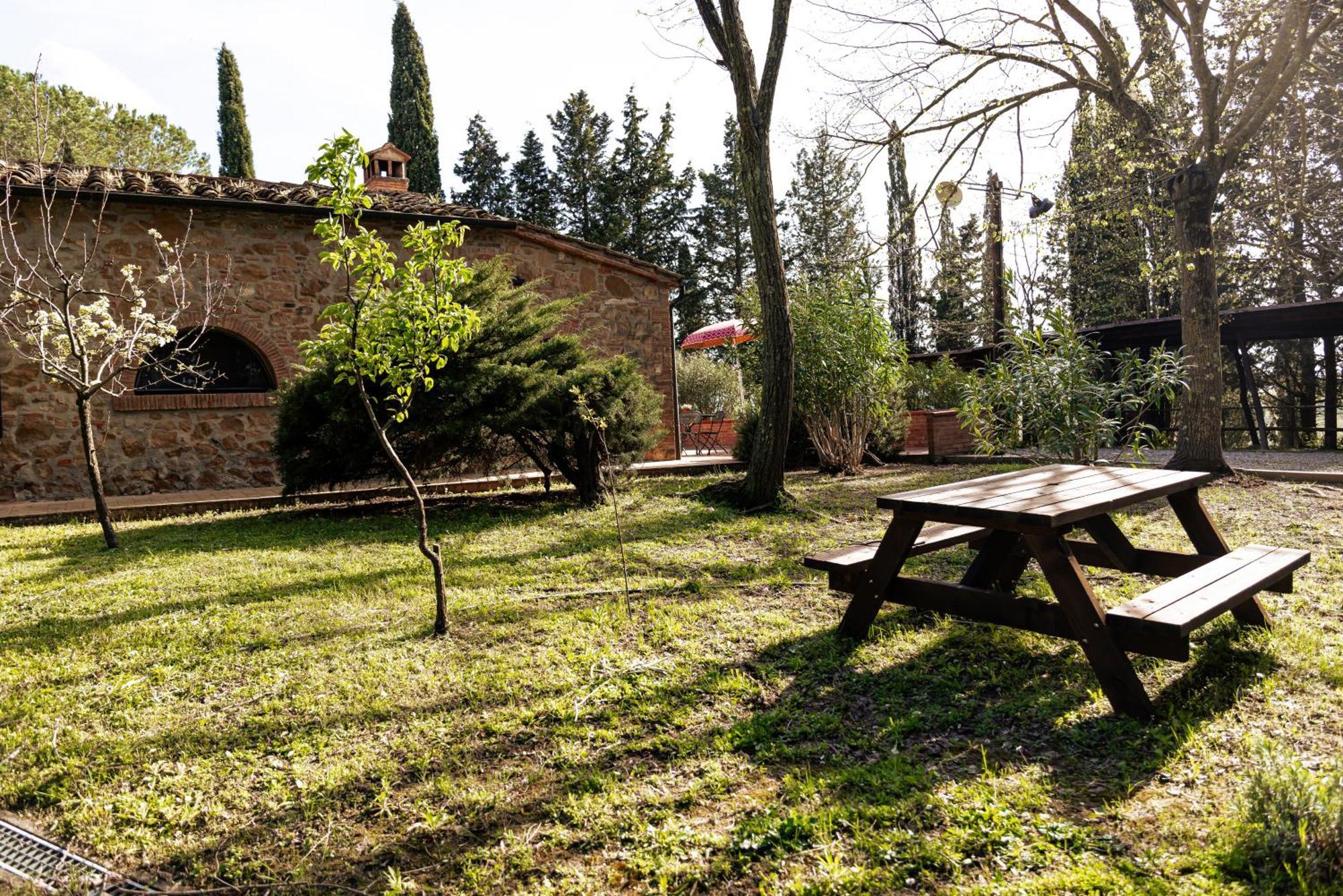 Villa Borgo Il Poggio Agritourismo à Montaione Extérieur photo