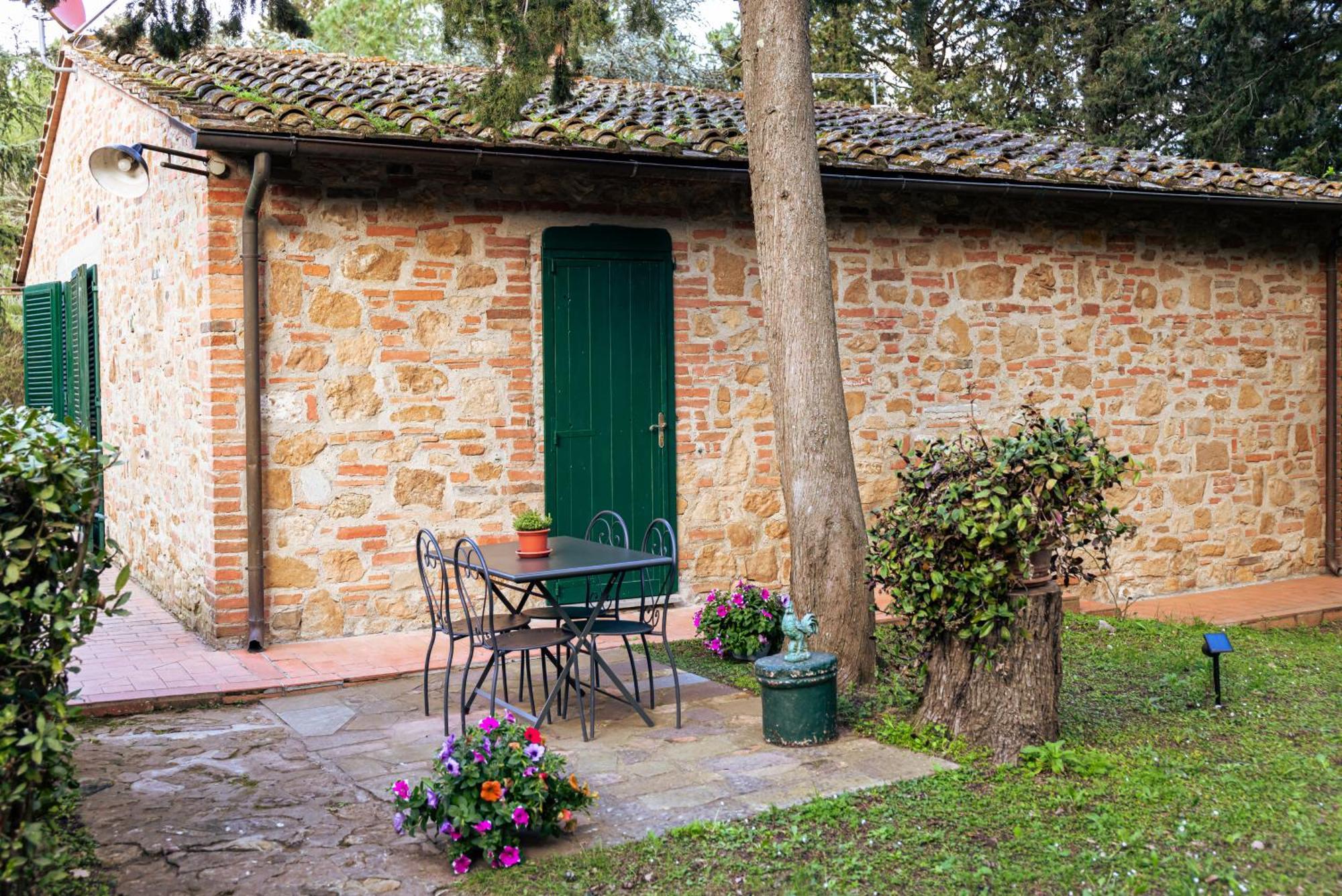 Villa Borgo Il Poggio Agritourismo à Montaione Extérieur photo